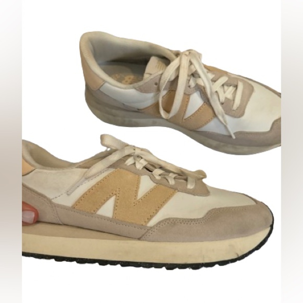 New Balance 237 Women’s Classic Athletic Trainer Shoes US 9.5 Gently Worn - Picture 2 of 11